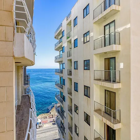 شقة Stunning 3br Steps Away From Seafront By 360 Estates *