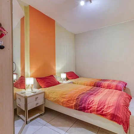 Stunning 3br Steps Away From Seafront By 360 Estates Apartmán *